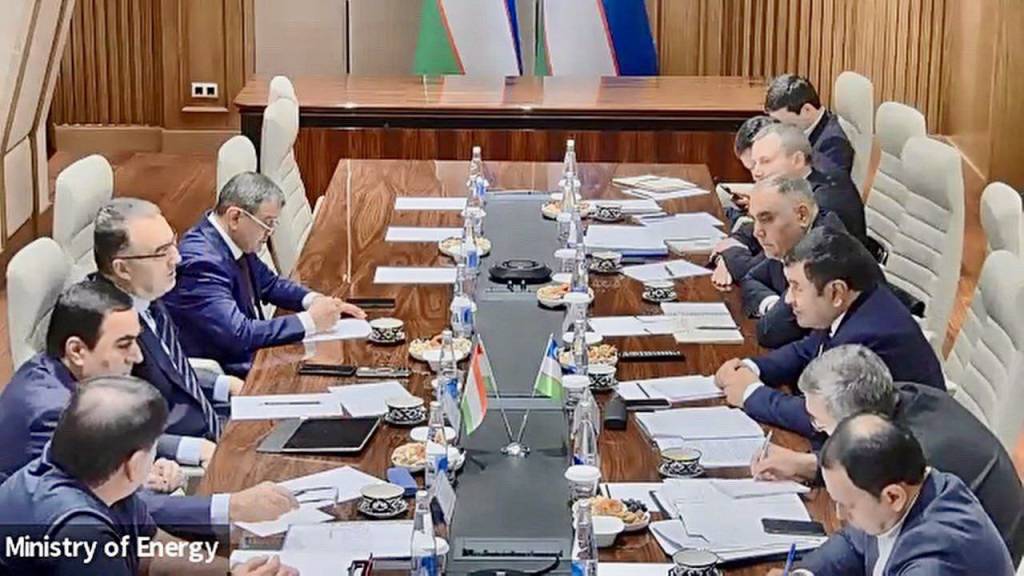 Узбекистан и Таджикистан укрепляют сотрудничество в сфере энергетики
